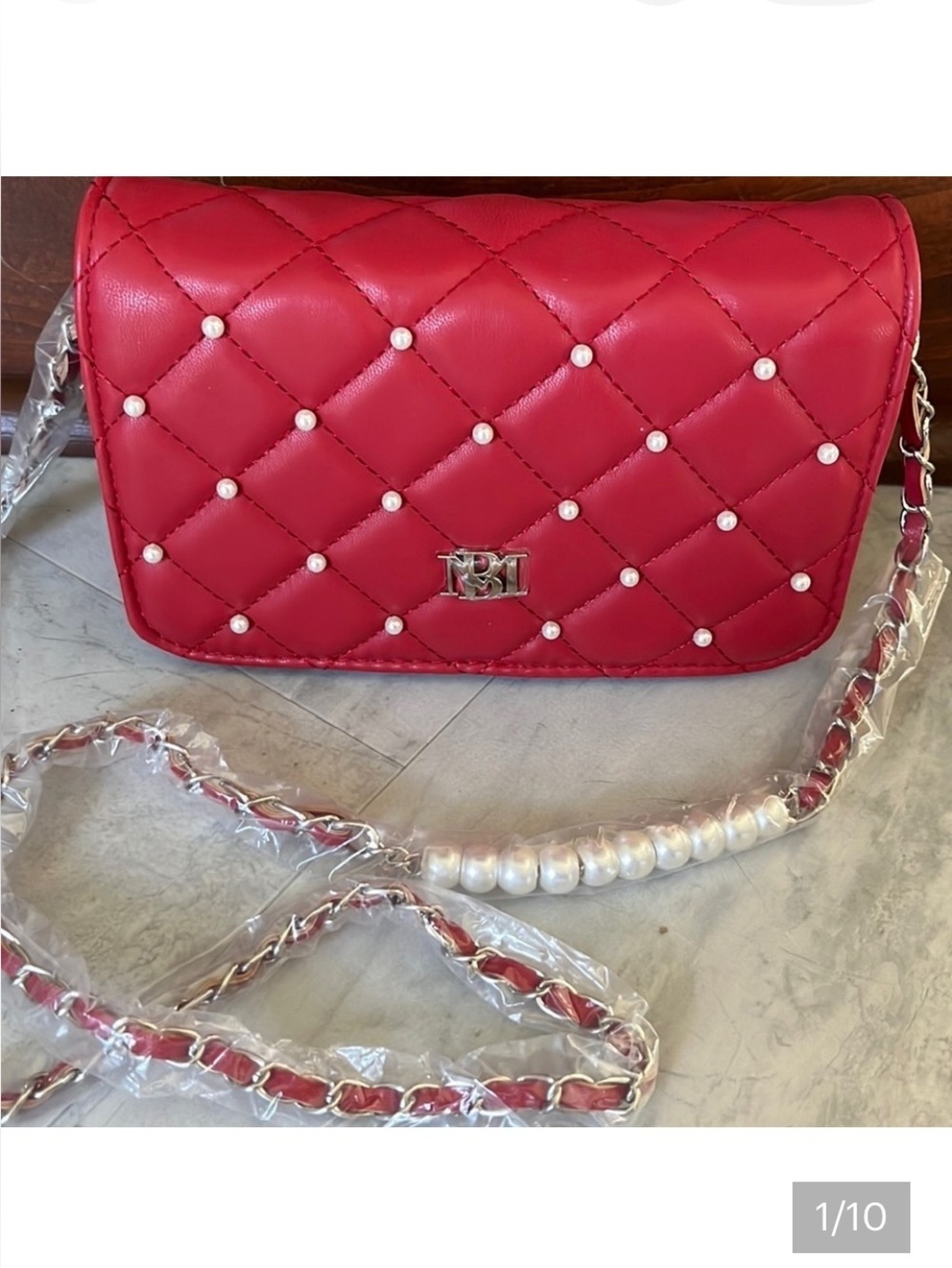 Badgley Mischka   NWT  Beautiful ruby red Crossbody Bag   Quilted  beaded/pearls